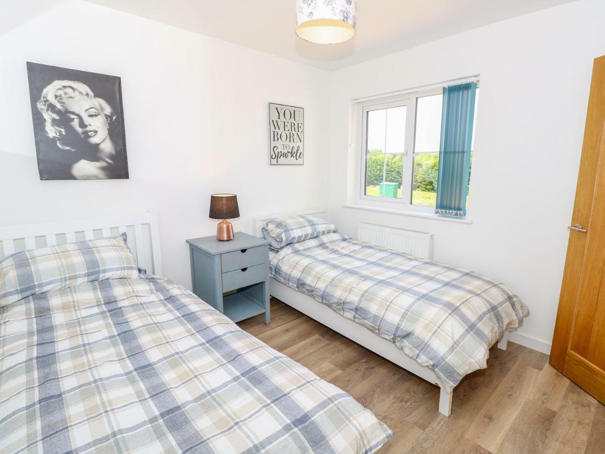 6 Yarmouth Cottages フレッシュウォーター エクステリア 写真